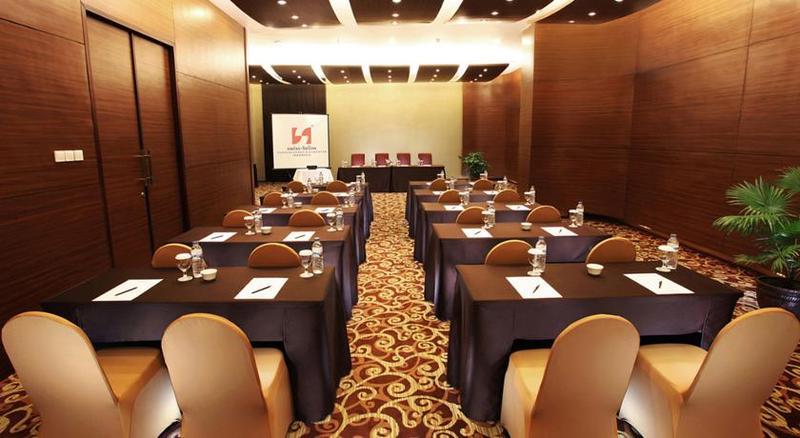 Swiss-Belinn パンカランブーン エクステリア 写真
