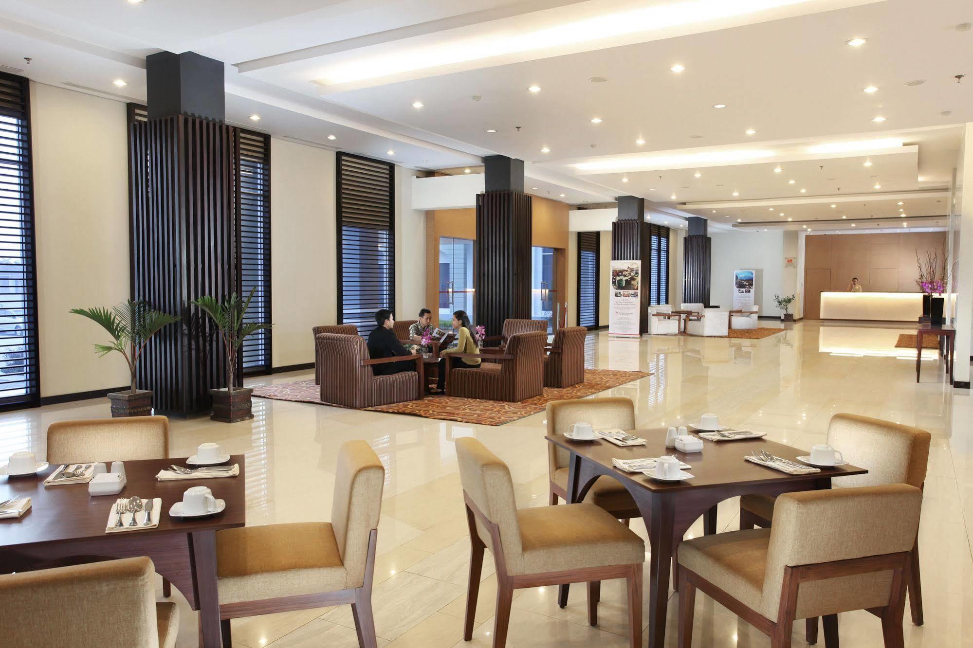 Swiss-Belinn パンカランブーン エクステリア 写真